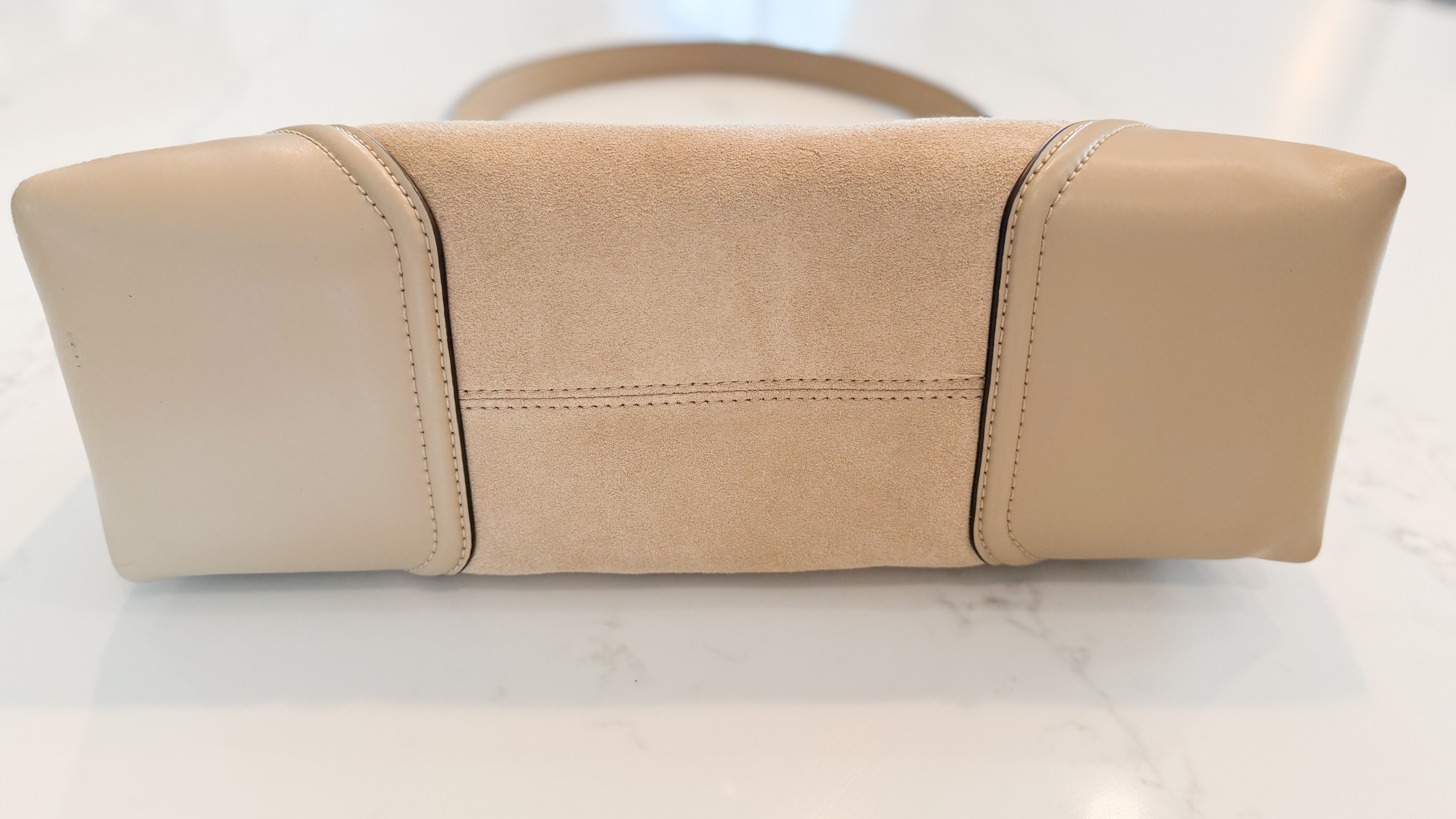 BNWT Authentic Michael Kors “Nicole” Suede/Leather Shoulder Bag