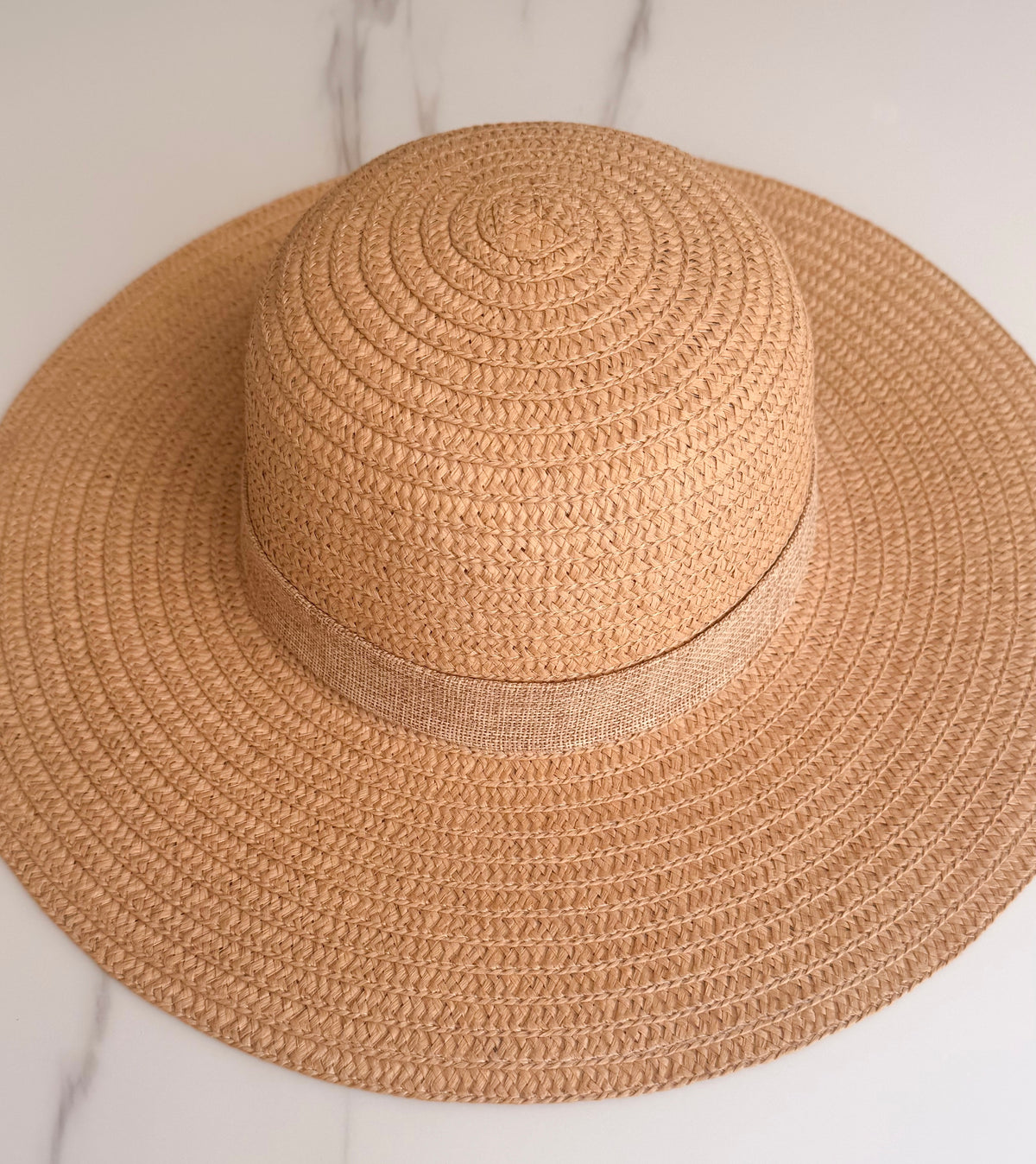 Straw Hat With Bejeweled Starfish Size S/M