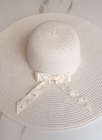 Ivory Woven Hat With Bejeweled Starfish Size S/M