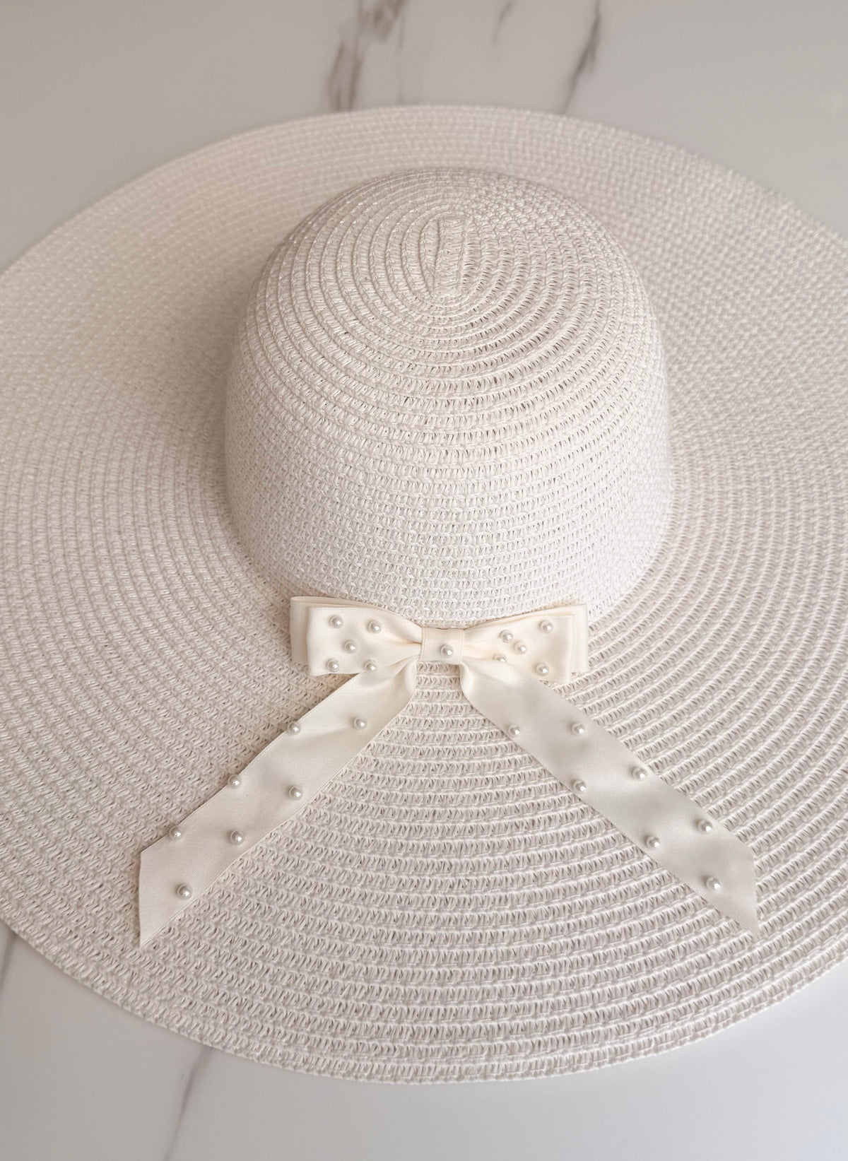 Ivory Woven Hat With Bejeweled Starfish Size S/M