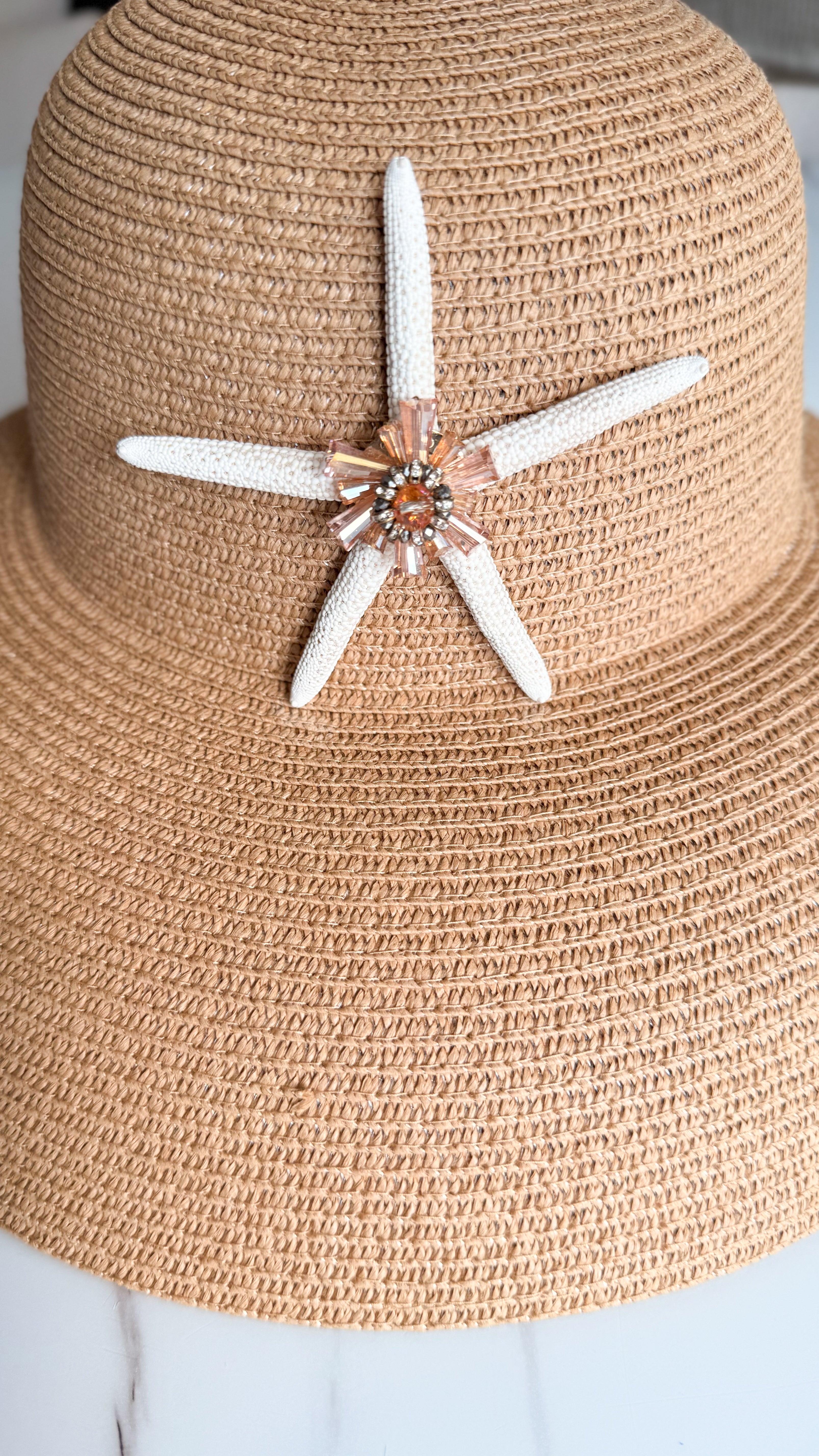 Tan Woven Hat With Bejeweled Starfish Size M