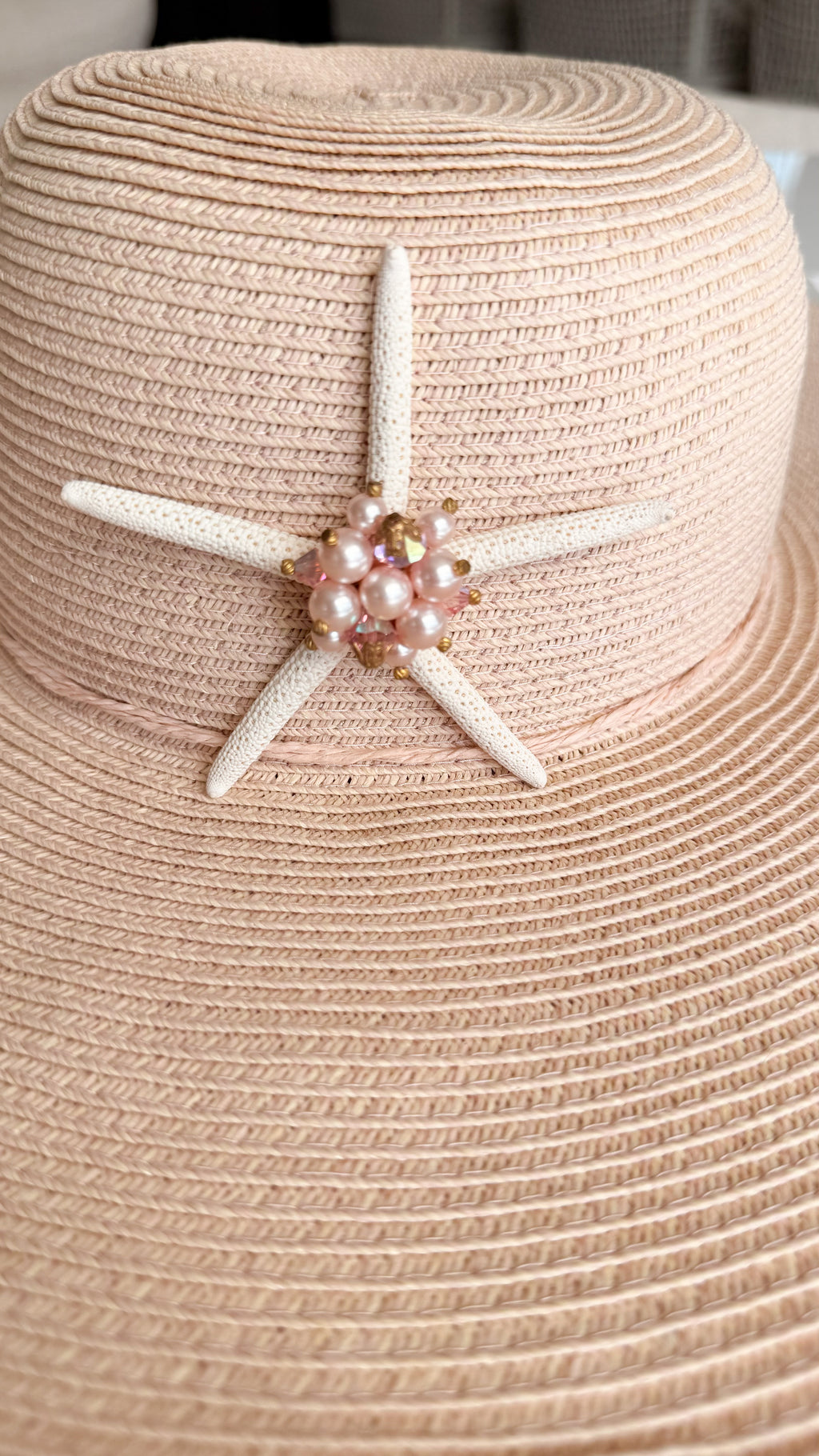 Pink Woven Hat With Bejeweled Starfish Size M