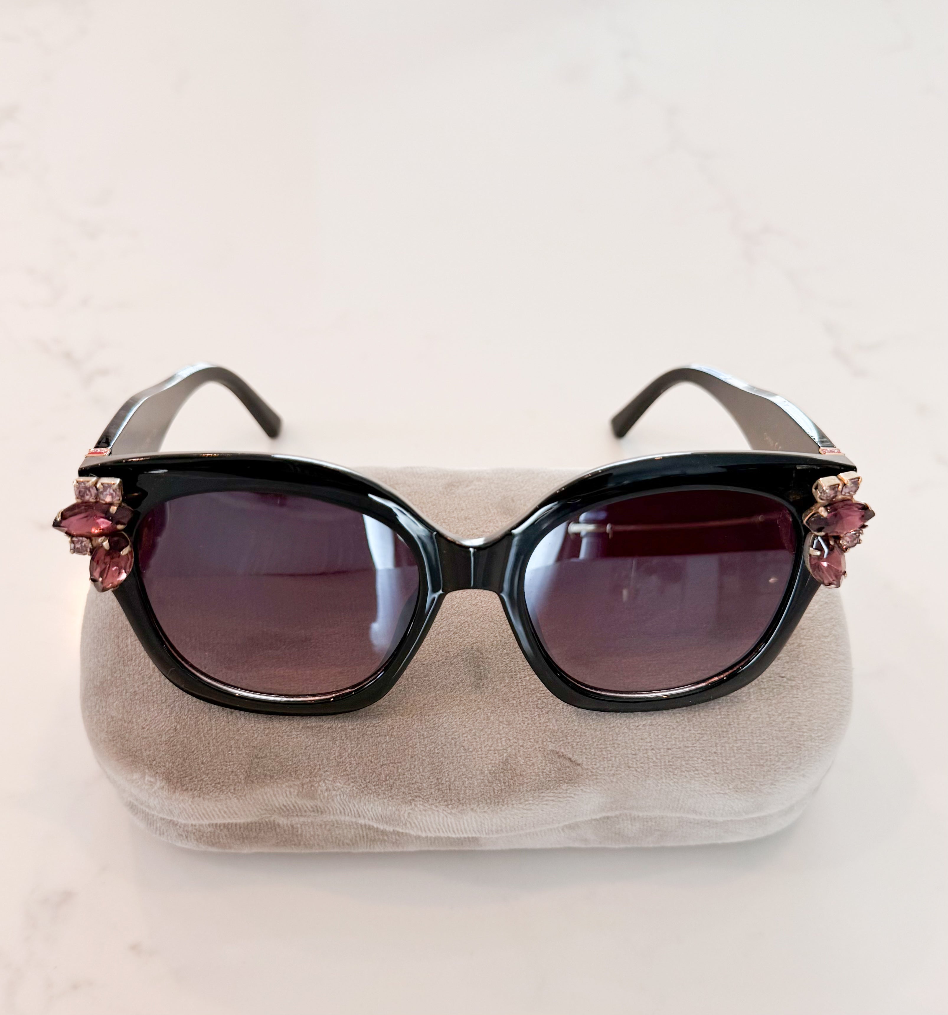Be A Star* Bejeweled Sunnies