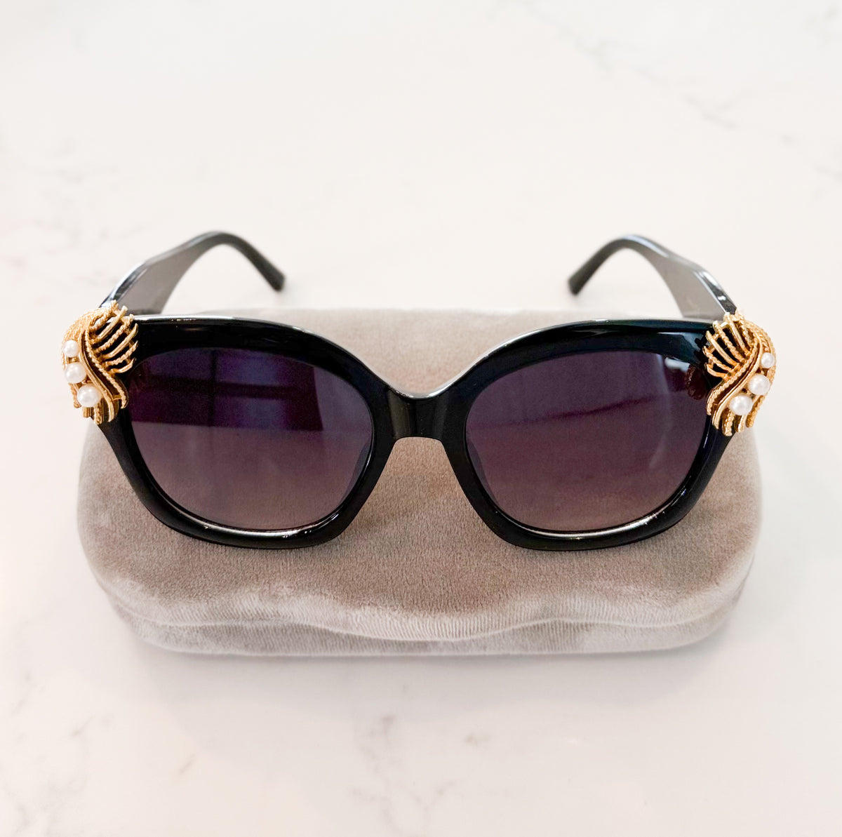 Be A Star* Bejeweled Sunnies
